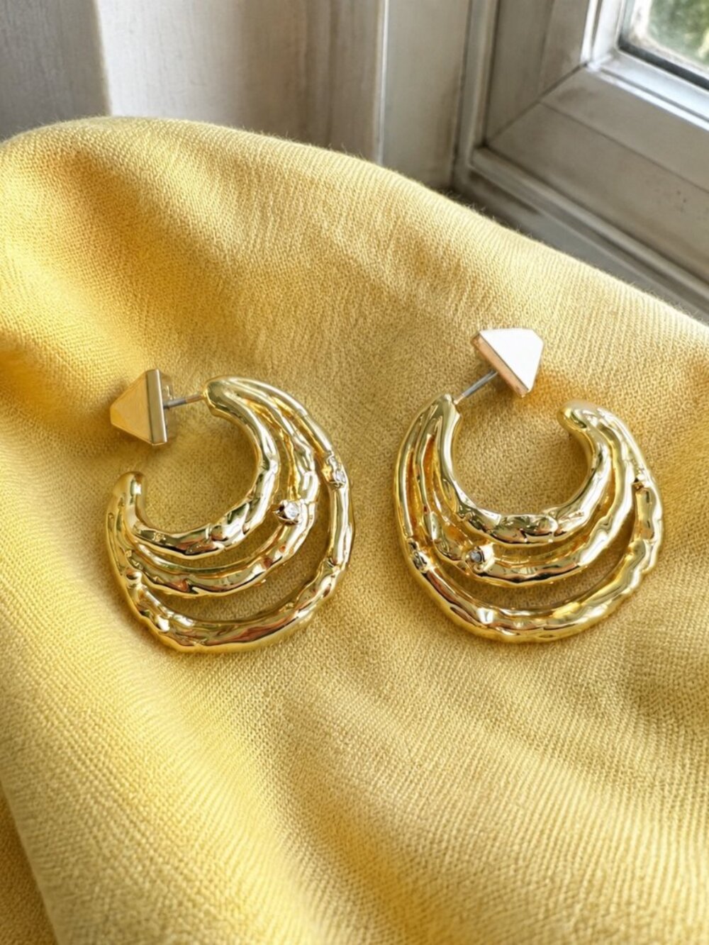 Alexis Bittar Brut Thorn Orbit Hoop Earrings Gold Crystal Sculptural Luxe